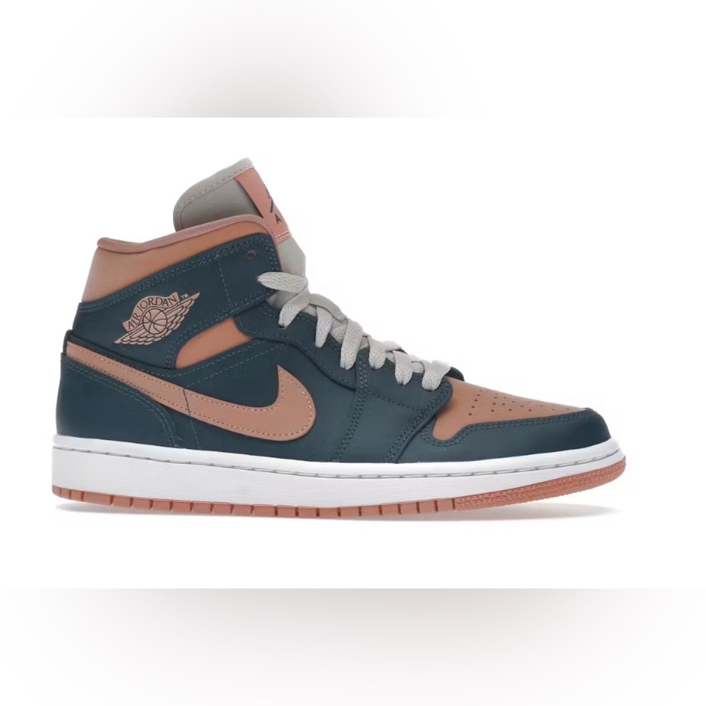 Air Jordan 1 women’s sz 10